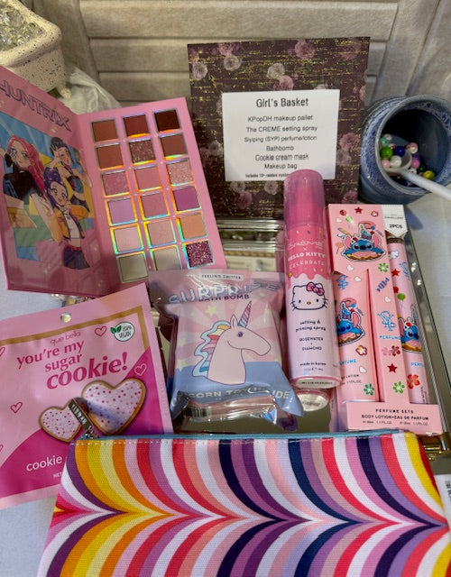 Girls' self-care 1 scoop basket